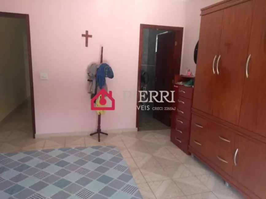 Sobrado com 3 quartos à venda, 180m2 em Parque Maria Domitila, São Paulo - SP - imagem 8 Foto 8 de Sobrado com 3 quartos à venda, 180m2 em Parque Maria Domitila, São Paulo - SP