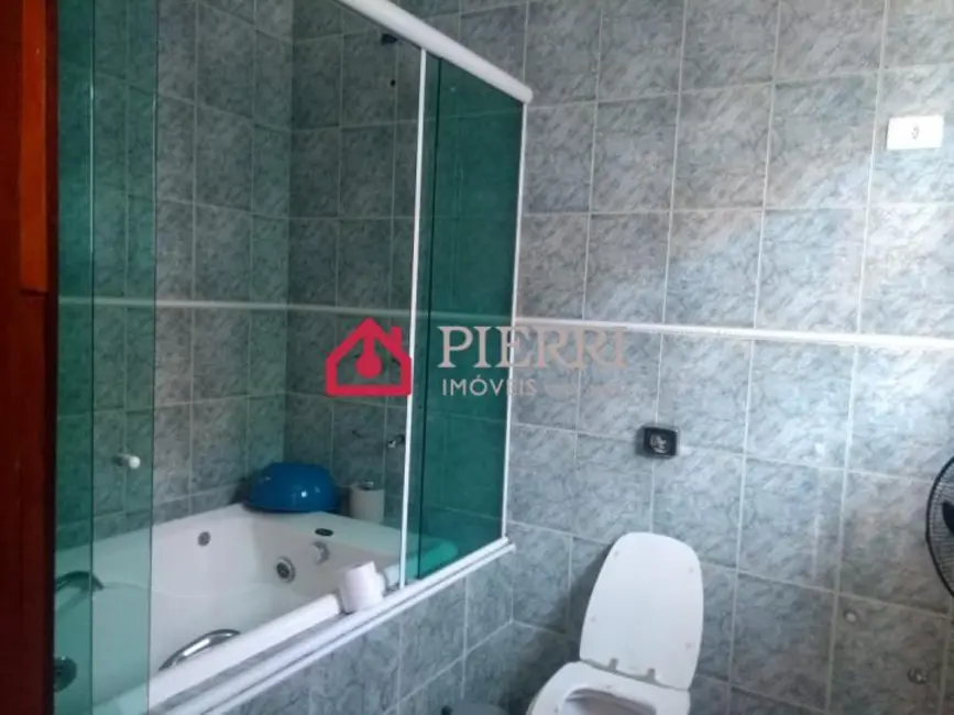 Sobrado com 3 quartos à venda, 180m2 em Parque Maria Domitila, São Paulo - SP - imagem 9 Foto 9 de Sobrado com 3 quartos à venda, 180m2 em Parque Maria Domitila, São Paulo - SP