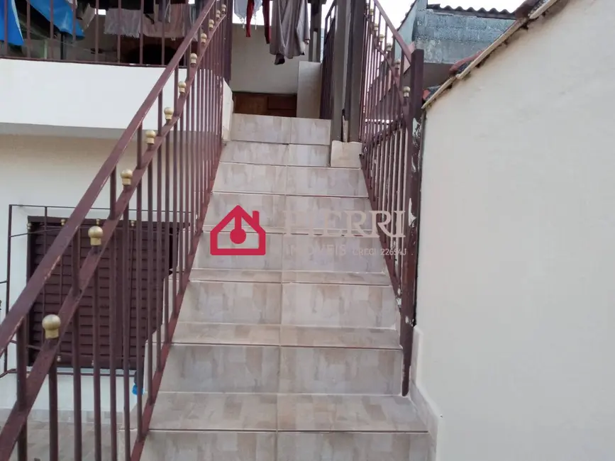 Sobrado com 3 quartos à venda, 195m2 em Jardim Jaraguá (São Domingos), São Paulo - SP - imagem 9 Foto 9 de Sobrado com 3 quartos à venda, 195m2 em Jardim Jaraguá (São Domingos), São Paulo - SP