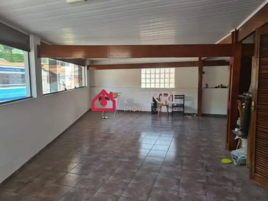 Foto 3 de Casa com 3 quartos à venda, 250m2 em Conjunto Residencial Vista Verde, São Paulo - SP