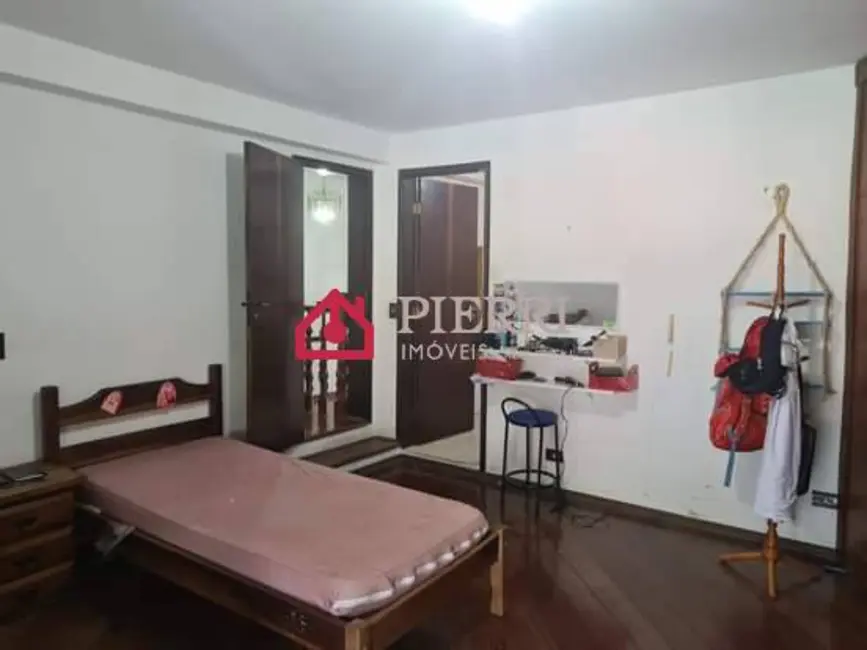 Foto 8 de Casa com 3 quartos à venda, 250m2 em Conjunto Residencial Vista Verde, São Paulo - SP