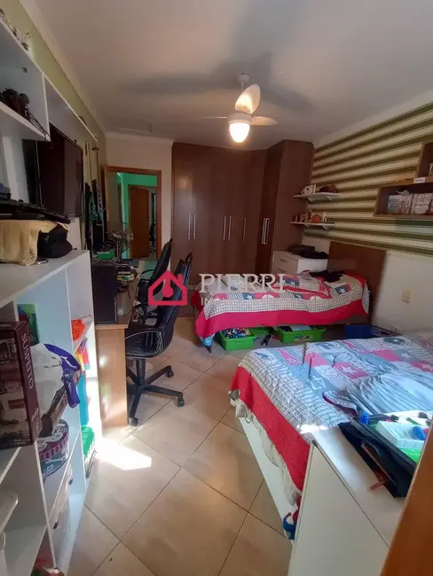 Sobrado com 2 quartos à venda, 125m2 em Parque Maria Domitila, São Paulo - SP - imagem 8 Foto 8 de Sobrado com 2 quartos à venda, 125m2 em Parque Maria Domitila, São Paulo - SP