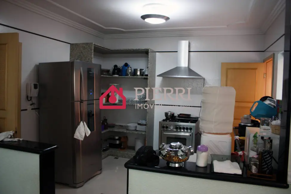 Sobrado com 3 quartos à venda, 225m2 em Jardim Regina, São Paulo - SP - imagem 6 Foto 6 de Sobrado com 3 quartos à venda, 225m2 em Jardim Regina, São Paulo - SP