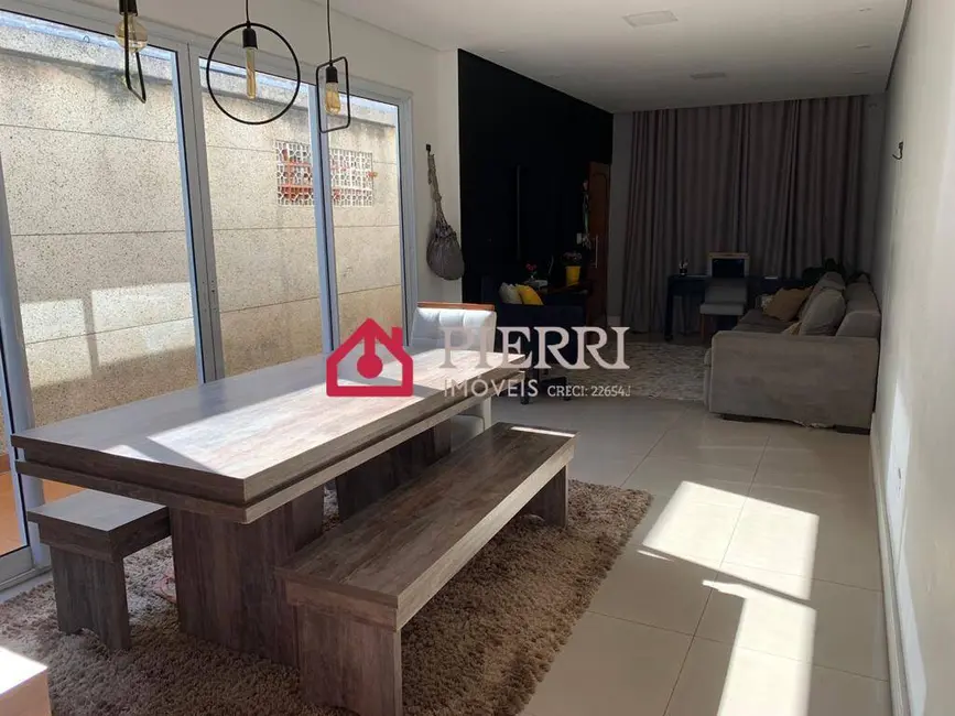 Casa com 3 quartos à venda, 120m2 em Parque São Domingos, São Paulo - SP - imagem 4 Foto 4 de Casa com 3 quartos à venda, 120m2 em Parque São Domingos, São Paulo - SP