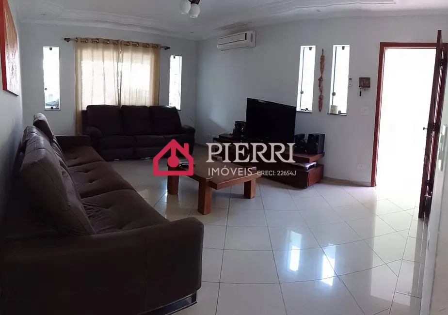 Sobrado com 3 quartos à venda, 152m2 em Jardim Regina, São Paulo - SP - imagem 5 Foto 5 de Sobrado com 3 quartos à venda, 152m2 em Jardim Regina, São Paulo - SP