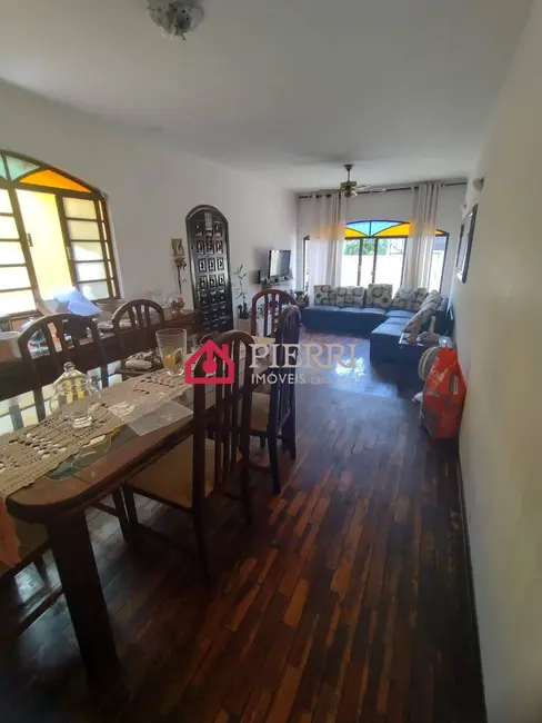 Sobrado com 3 quartos à venda, 160m2 em Parque São Domingos, São Paulo - SP - imagem 3 Foto 3 de Sobrado com 3 quartos à venda, 160m2 em Parque São Domingos, São Paulo - SP