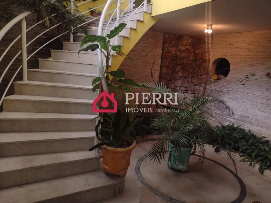 Casa com 3 quartos à venda, 200m2 em Vila Pereira Cerca, São Paulo - SP - imagem 6 Foto 6 de Casa com 3 quartos à venda, 200m2 em Vila Pereira Cerca, São Paulo - SP