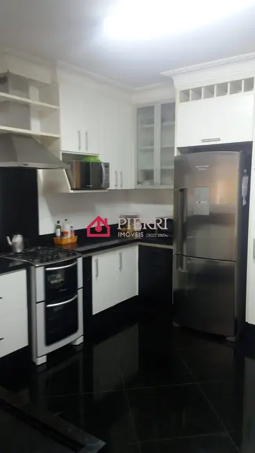 Casa com 3 quartos à venda, 200m2 em Vila Pereira Cerca, São Paulo - SP - imagem 8 Foto 8 de Casa com 3 quartos à venda, 200m2 em Vila Pereira Cerca, São Paulo - SP