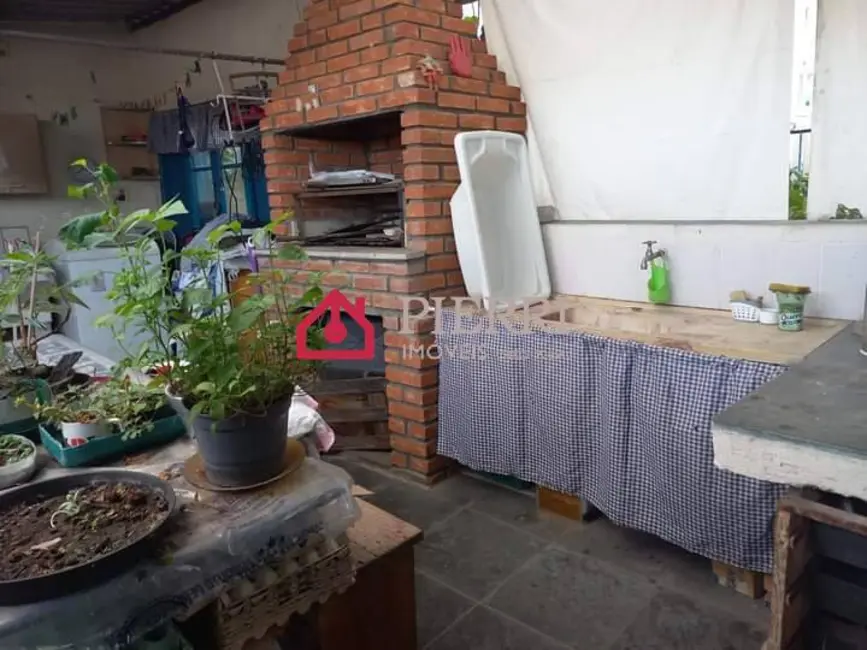 Foto 9 de Casa com 3 quartos à venda, 520m2 em Vila Mangalot, São Paulo - SP