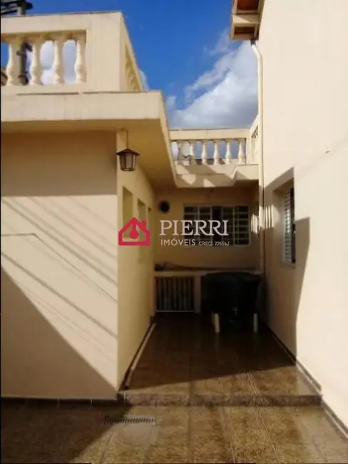 Sobrado com 3 quartos à venda, 160m2 em Jardim Mangalot, São Paulo - SP - imagem 3 Foto 3 de Sobrado com 3 quartos à venda, 160m2 em Jardim Mangalot, São Paulo - SP