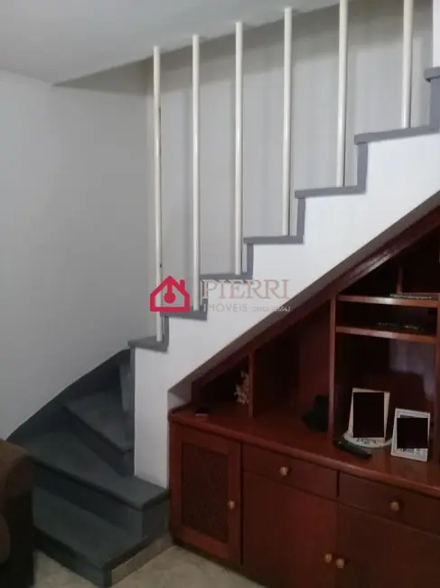Sobrado com 3 quartos à venda, 160m2 em Jardim Mangalot, São Paulo - SP - imagem 8 Foto 8 de Sobrado com 3 quartos à venda, 160m2 em Jardim Mangalot, São Paulo - SP