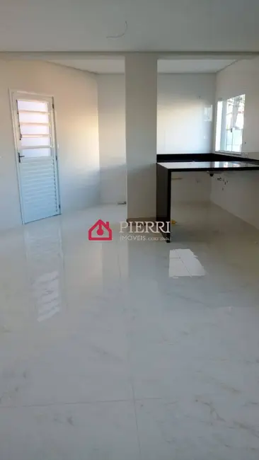 Foto 2 de Casa com 3 quartos à venda, 150m2 em Vila Guedes, São Paulo - SP