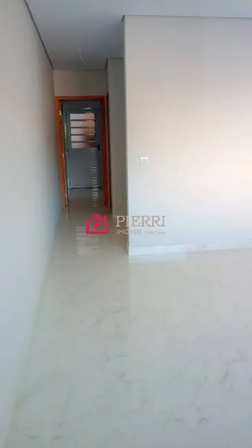 Foto 4 de Casa com 2 quartos à venda, 110m2 em Vila Guedes, São Paulo - SP