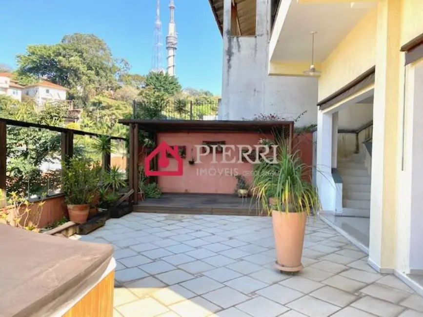 Casa com 3 quartos à venda, 444m2 em Sumaré, São Paulo - SP - imagem 3 Foto 3 de Casa com 3 quartos à venda, 444m2 em Sumaré, São Paulo - SP