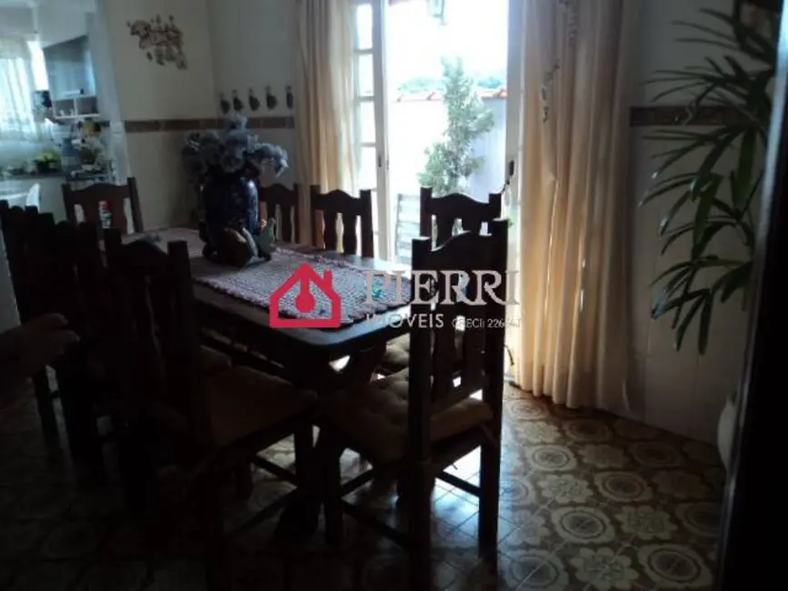 Sobrado com 3 quartos à venda, 180m2 em Parque Maria Domitila, São Paulo - SP - imagem 9 Foto 9 de Sobrado com 3 quartos à venda, 180m2 em Parque Maria Domitila, São Paulo - SP