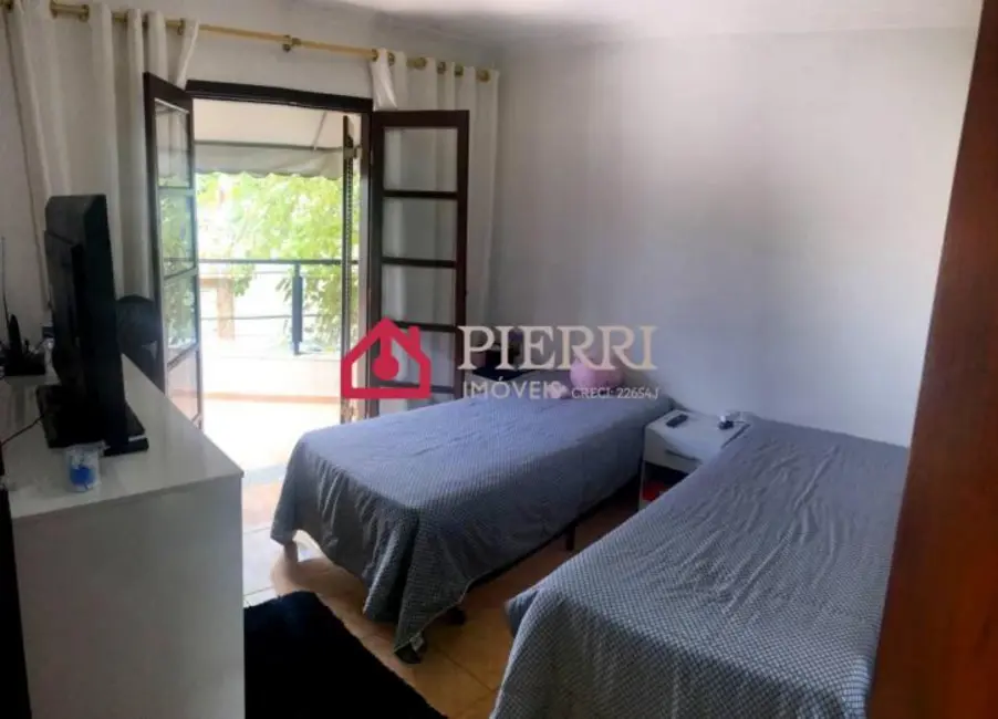 Sobrado com 4 quartos à venda, 210m2 em Pirituba, São Paulo - SP - imagem 5 Foto 5 de Sobrado com 4 quartos à venda, 210m2 em Pirituba, São Paulo - SP