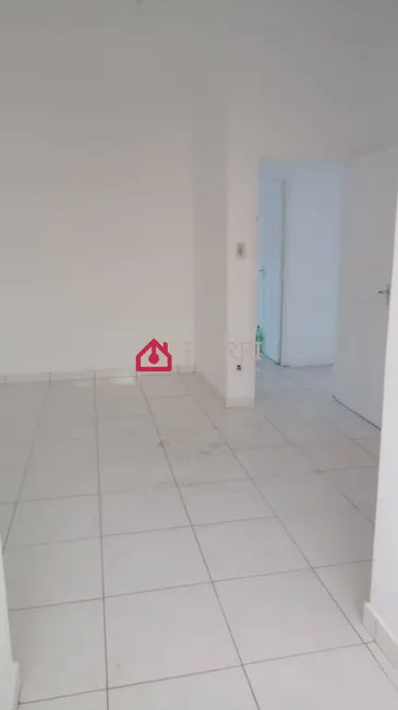 Foto 9 de Casa com 6 quartos à venda, 300m2 em Jardim Mangalot, São Paulo - SP