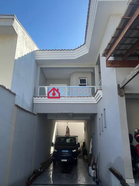 Foto 2 de Casa com 3 quartos à venda, 200m2 em Vila Piauí, São Paulo - SP