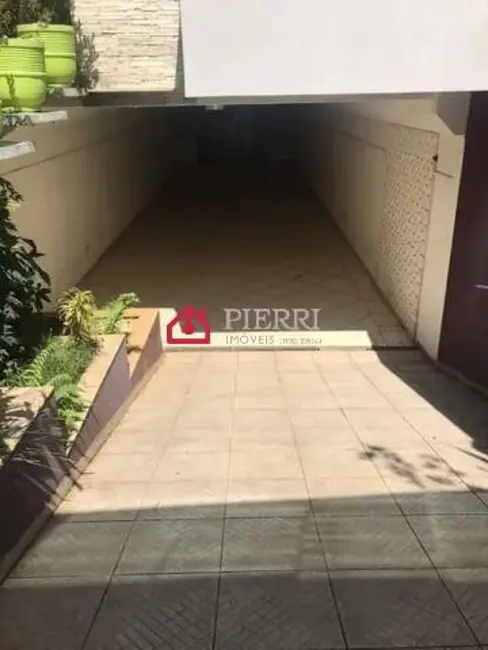 Sobrado com 3 quartos à venda, 283m2 em Parque São Domingos, São Paulo - SP - imagem 3 Foto 3 de Sobrado com 3 quartos à venda, 283m2 em Parque São Domingos, São Paulo - SP