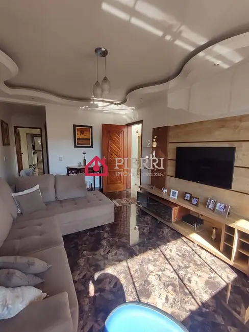 Sobrado com 3 quartos à venda, 160m2 em Jardim Regina, São Paulo - SP - imagem 3 Foto 3 de Sobrado com 3 quartos à venda, 160m2 em Jardim Regina, São Paulo - SP