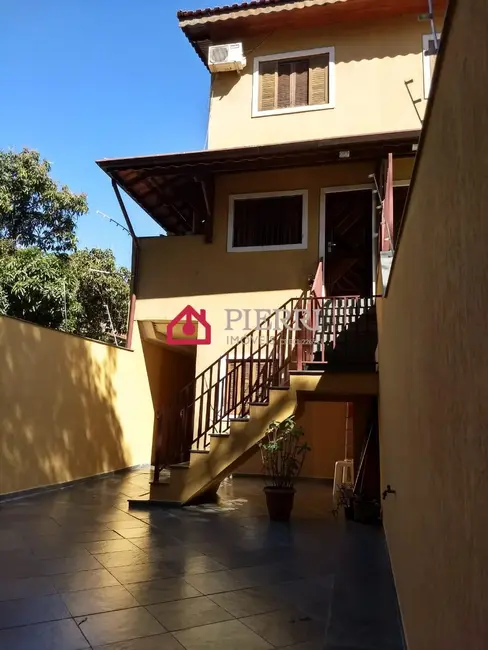 Foto 1 de Sobrado com 3 quartos à venda, 245m2 em Vila Pirituba, São Paulo - SP