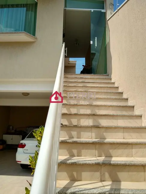 Foto 4 de Sobrado com 3 quartos à venda, 190m2 em Jardim Líbano, São Paulo - SP