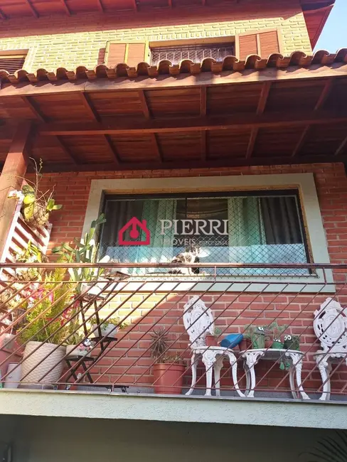 Foto 2 de Sobrado com 4 quartos à venda, 184m2 em Jardim Regina, São Paulo - SP