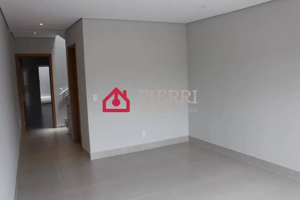 Sobrado com 3 quartos à venda, 160m2 em Jardim Regina, São Paulo - SP - imagem 7 Foto 7 de Sobrado com 3 quartos à venda, 160m2 em Jardim Regina, São Paulo - SP