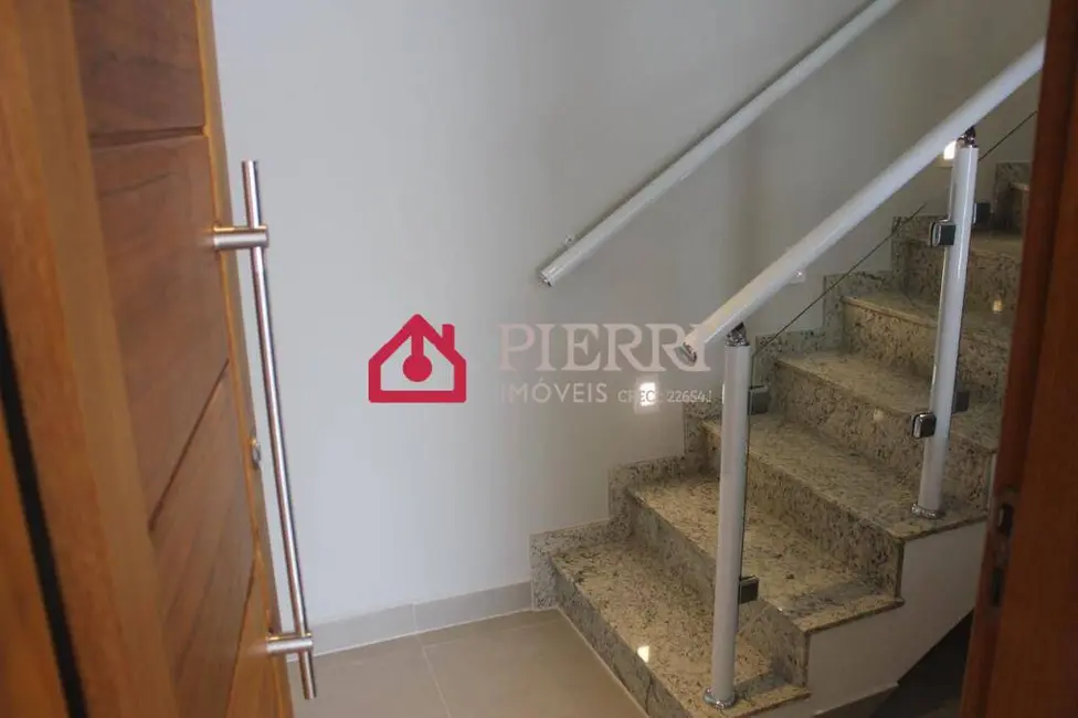 Sobrado com 3 quartos à venda, 160m2 em Jardim Regina, São Paulo - SP - imagem 5 Foto 5 de Sobrado com 3 quartos à venda, 160m2 em Jardim Regina, São Paulo - SP