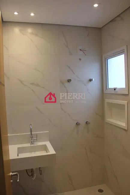 Sobrado com 3 quartos à venda, 160m2 em Jardim Regina, São Paulo - SP - imagem 8 Foto 8 de Sobrado com 3 quartos à venda, 160m2 em Jardim Regina, São Paulo - SP