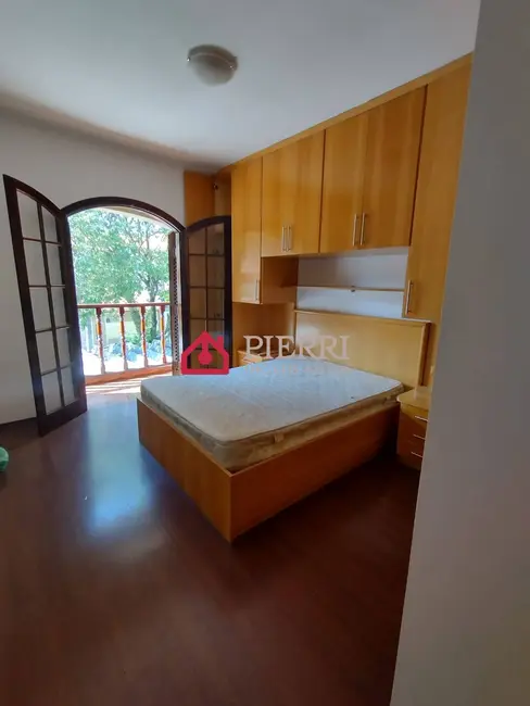 Sobrado com 3 quartos à venda, 170m2 em Conjunto Residencial Vista Verde, São Paulo - SP - imagem 4 Foto 4 de Sobrado com 3 quartos à venda, 170m2 em Conjunto Residencial Vista Verde, São Paulo - SP