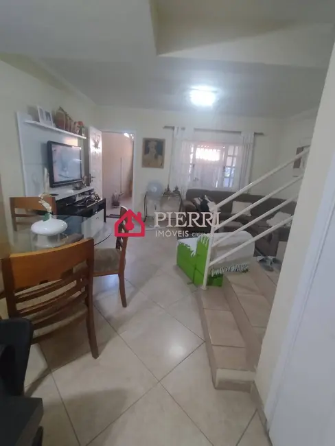 Sobrado com 3 quartos à venda, 110m2 em Parque Maria Domitila, São Paulo - SP - imagem 5 Foto 5 de Sobrado com 3 quartos à venda, 110m2 em Parque Maria Domitila, São Paulo - SP