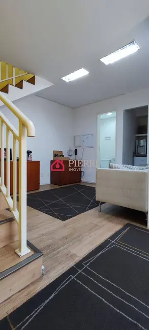 Foto 6 de Casa com 2 quartos à venda e para alugar, 129m2 em Vila Hamburguesa, São Paulo - SP