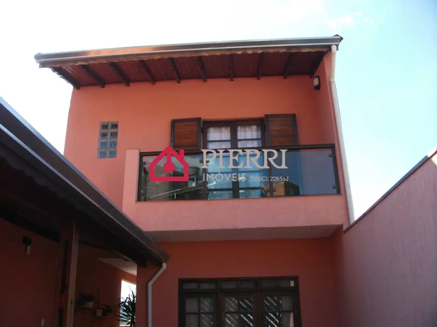 Sobrado com 3 quartos à venda, 220m2 em Vila Jaraguá, São Paulo - SP - imagem 1 Foto 1 de Sobrado com 3 quartos à venda, 220m2 em Vila Jaraguá, São Paulo - SP