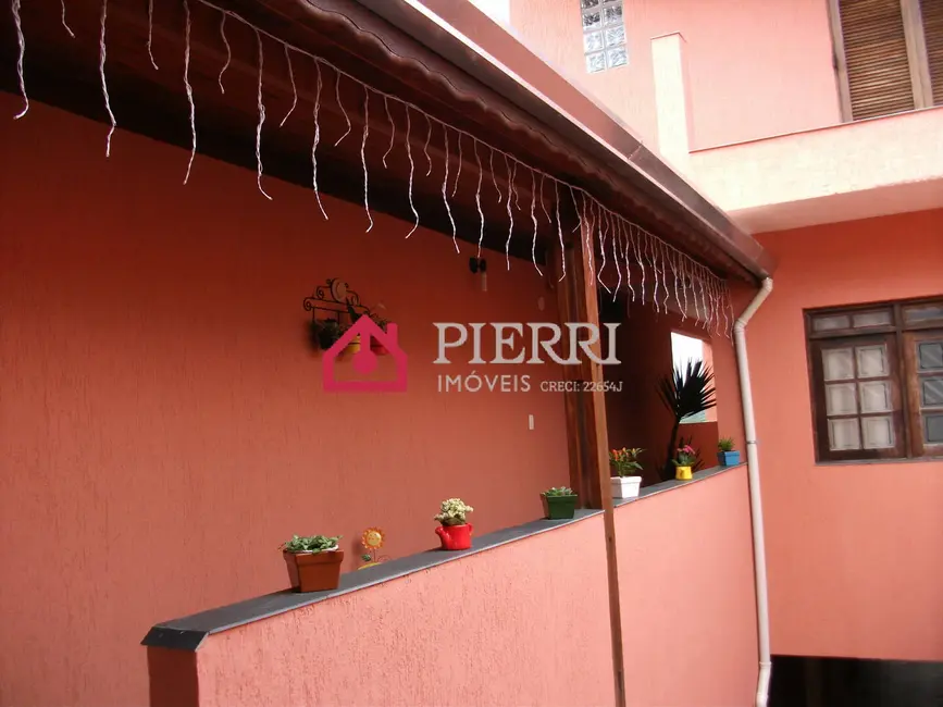 Sobrado com 3 quartos à venda, 220m2 em Vila Jaraguá, São Paulo - SP - imagem 8 Foto 8 de Sobrado com 3 quartos à venda, 220m2 em Vila Jaraguá, São Paulo - SP