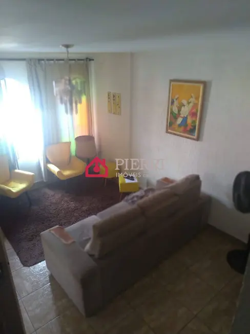 Sobrado com 4 quartos à venda, 150m2 em Jardim Mangalot, São Paulo - SP - imagem 6 Foto 6 de Sobrado com 4 quartos à venda, 150m2 em Jardim Mangalot, São Paulo - SP