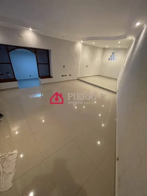 Foto 5 de Casa com 3 quartos à venda, 144m2 em Jardim Mangalot, São Paulo - SP