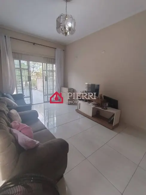 Foto 5 de Casa com 3 quartos à venda, 200m2 em Jardim Mangalot, São Paulo - SP