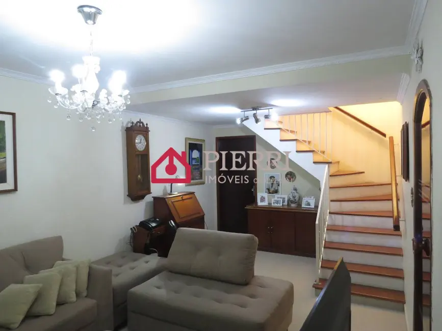Sobrado com 3 quartos à venda, 150m2 em Pirituba, São Paulo - SP - imagem 3 Foto 3 de Sobrado com 3 quartos à venda, 150m2 em Pirituba, São Paulo - SP