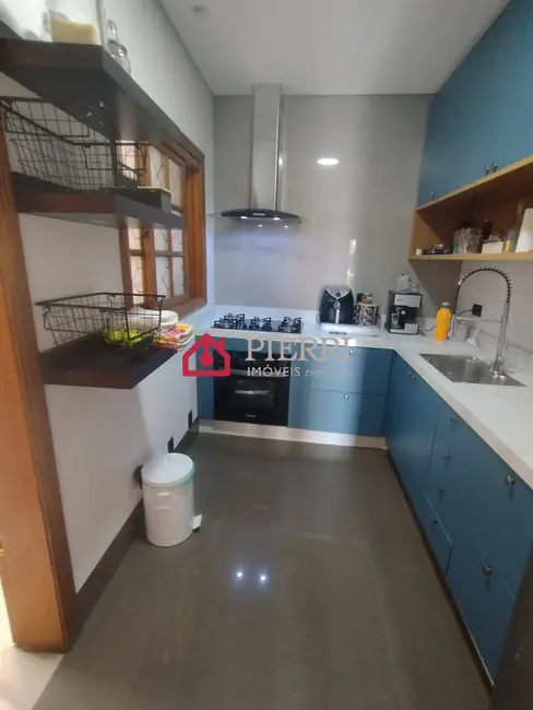Foto 4 de Casa com 3 quartos à venda, 200m2 em Jaraguá, São Paulo - SP