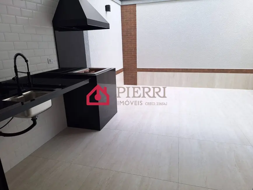 Sobrado com 3 quartos à venda, 210m2 em Parque São Domingos, São Paulo - SP - imagem 8 Foto 8 de Sobrado com 3 quartos à venda, 210m2 em Parque São Domingos, São Paulo - SP