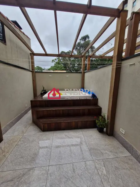 Sobrado com 3 quartos à venda em Parque São Domingos, São Paulo - SP - imagem 1 Foto 1 de Sobrado com 3 quartos à venda em Parque São Domingos, São Paulo - SP