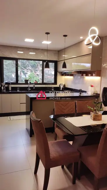 Sobrado com 3 quartos à venda em Parque São Domingos, São Paulo - SP - imagem 6 Foto 6 de Sobrado com 3 quartos à venda em Parque São Domingos, São Paulo - SP