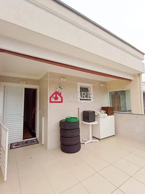 Foto 2 de Casa com 2 quartos à venda, 110m2 em Jardim Regina, São Paulo - SP