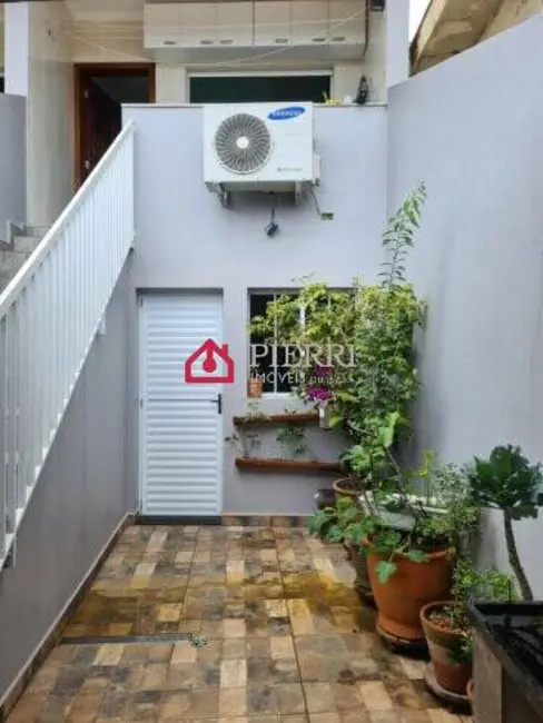 Sobrado com 2 quartos à venda, 115m2 em Parque Maria Domitila, São Paulo - SP - imagem 2 Foto 2 de Sobrado com 2 quartos à venda, 115m2 em Parque Maria Domitila, São Paulo - SP