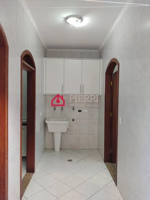 Sobrado com 4 quartos à venda, 155m2 em Parque São Domingos, São Paulo - SP - imagem 9 Foto 9 de Sobrado com 4 quartos à venda, 155m2 em Parque São Domingos, São Paulo - SP
