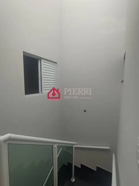 Foto 9 de Sobrado com 3 quartos para alugar, 110m2 em Parque São Domingos, São Paulo - SP