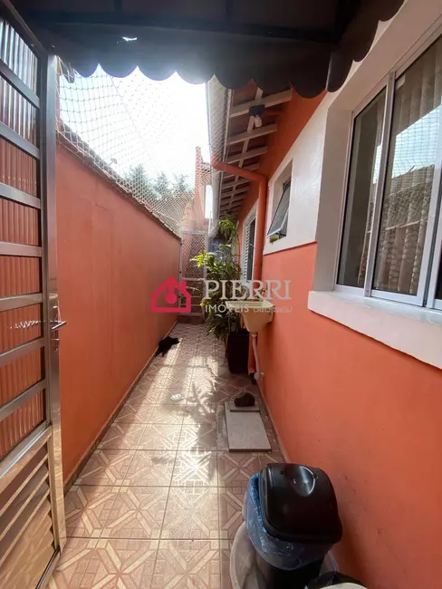 Foto 2 de Casa com 3 quartos à venda, 126m2 em Jaraguá, São Paulo - SP