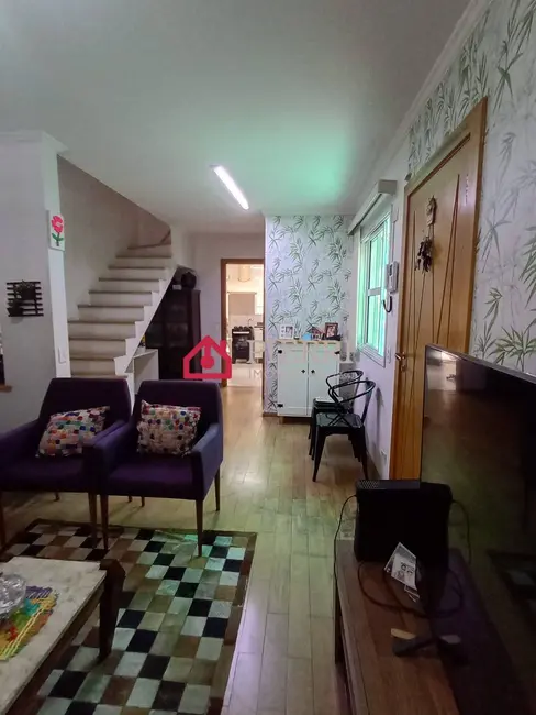 Sobrado com 2 quartos à venda, 150m2 em Conjunto Residencial Vista Verde, São Paulo - SP - imagem 4 Foto 4 de Sobrado com 2 quartos à venda, 150m2 em Conjunto Residencial Vista Verde, São Paulo - SP