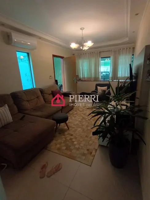 Foto 6 de Sobrado com 3 quartos à venda, 200m2 em Parque São Domingos, São Paulo - SP